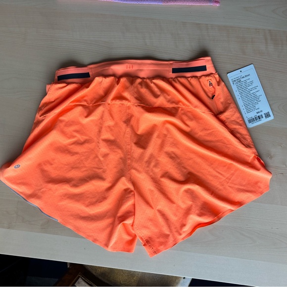 Lululemon fast and free 6" lined running shorts - Picture 8 of 8